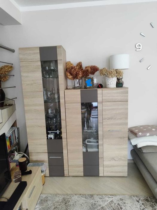 meble i komody do salonu