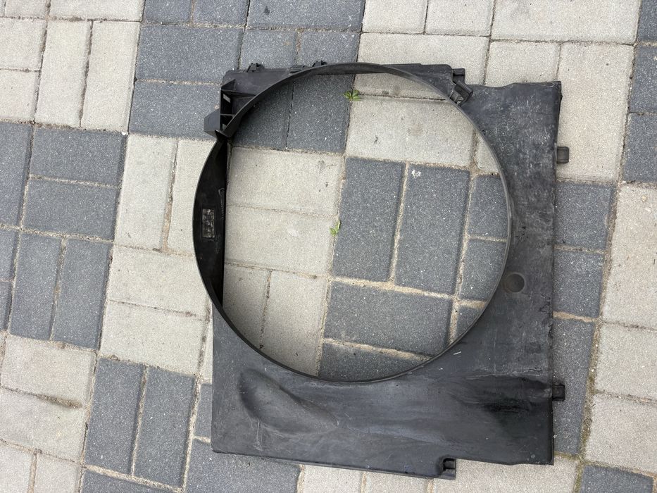 Obudowa Osłona wentylatora wiskozy viskozy bmw e65 3.0d 730d 231km
