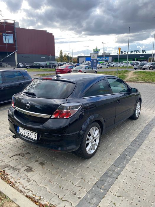Opel Astra H Gtc