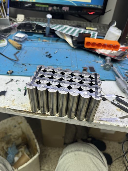 Power bank Павер банк 90000+ mah на 18650 тесла