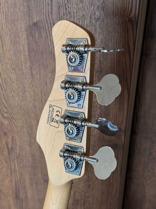 Gitara basowa SIre U5 (dla Kacpra)