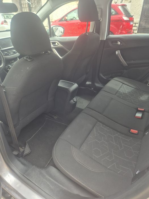 Peugeot 2008 — fotografia 6