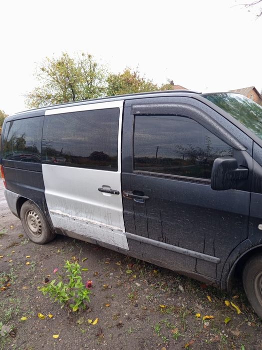 Продам Mercedes-Benz Vito