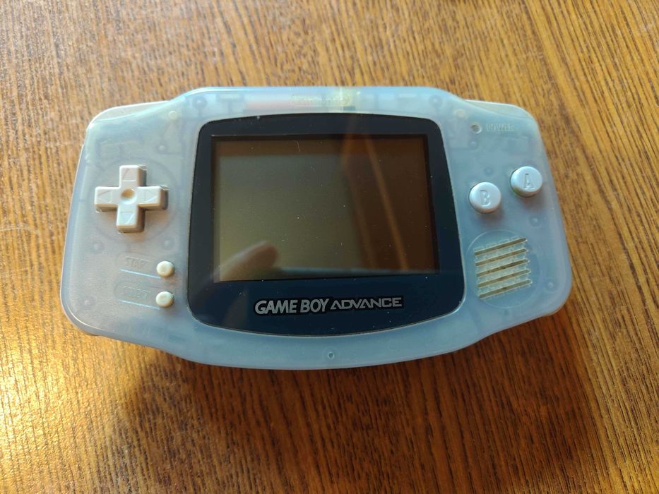 Game Boy Advance + Pokemon Emerald