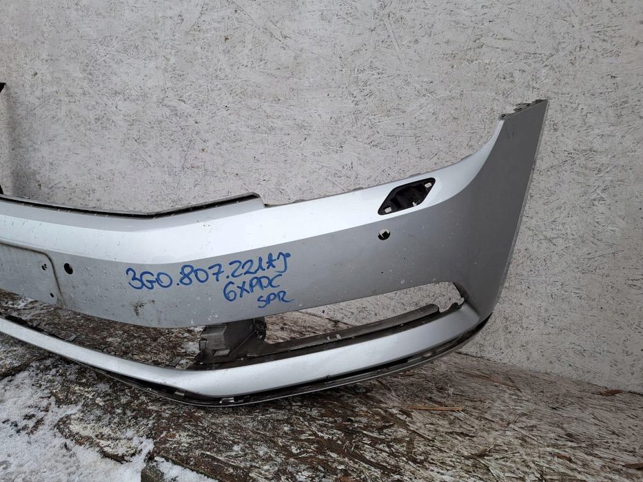 VW passat b8 3g0807221j zderzak przód przedni