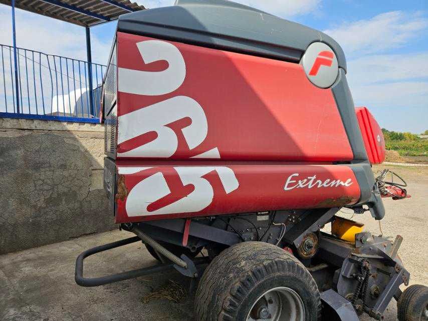 Прес підбирач EXTREME 265 Gaspardo