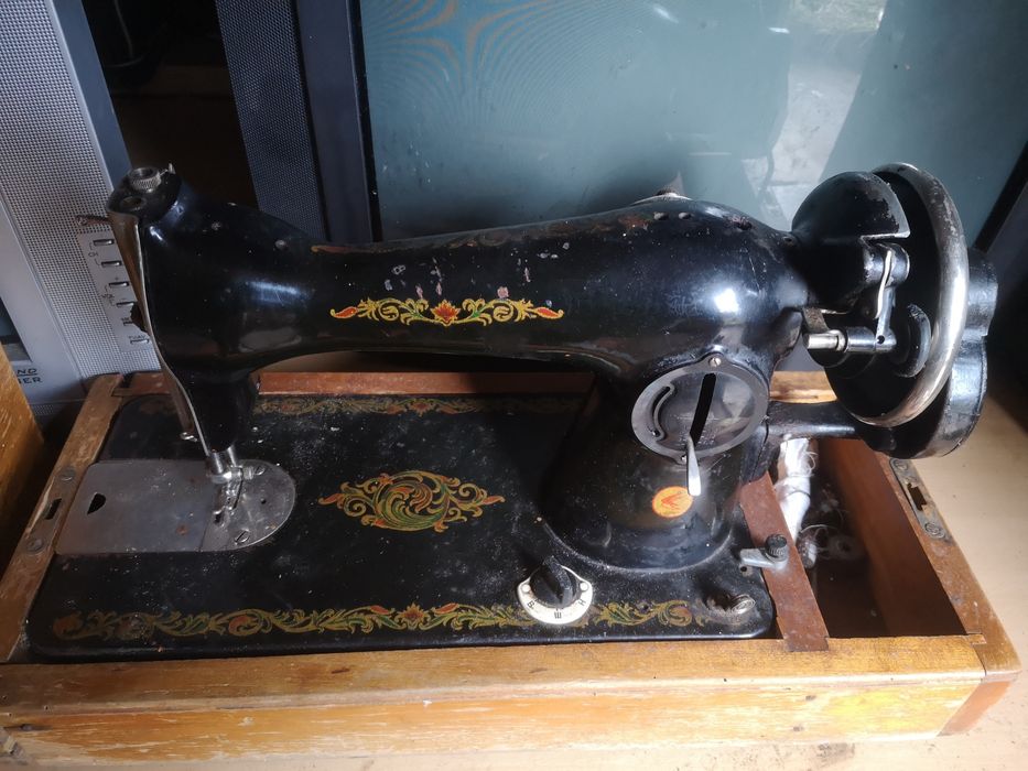 Продам  шфейну машинку