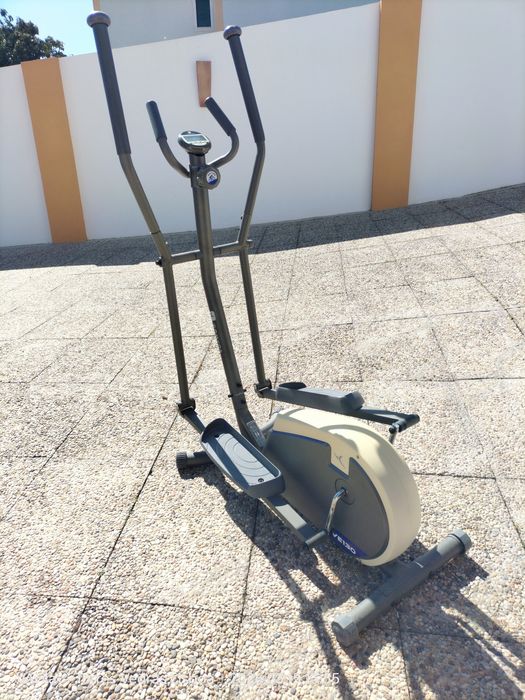Bicicleta ginásio marcha