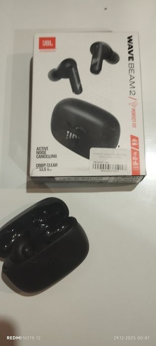 Продам наушники JBL wave beam2