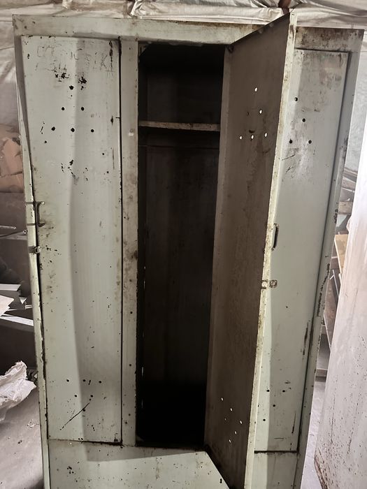 Шкаф металлический бу