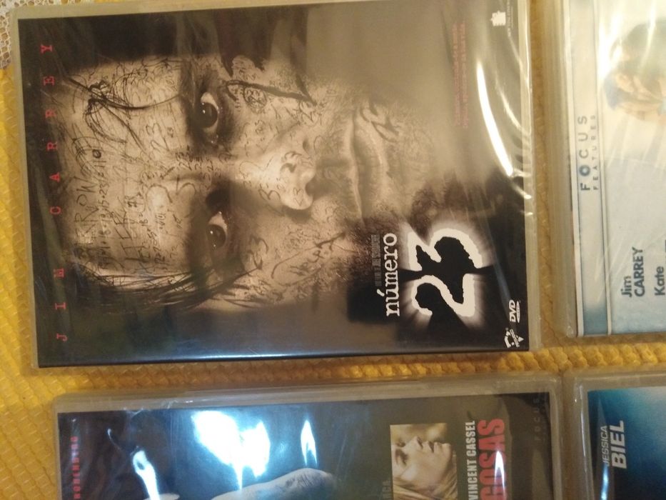 Lote de 4 filmes novos