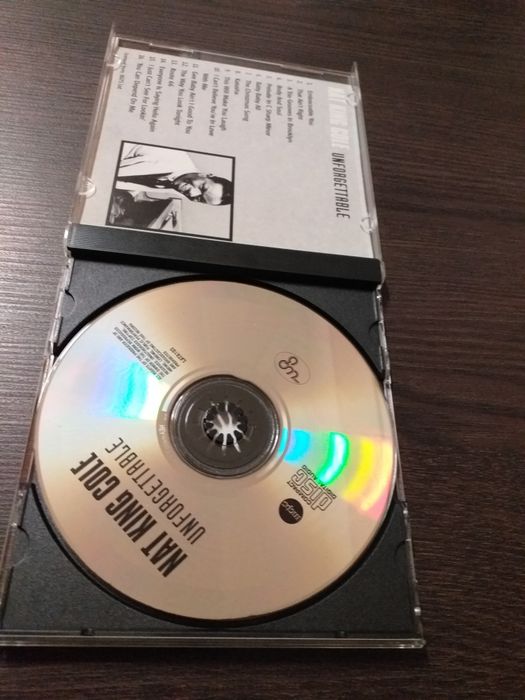 NOVO Cd Nat King Cole Unforgettable nunca tocou,envio ctt,em mão veja zonas