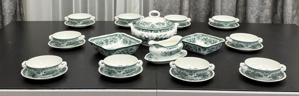 Фарфоровый столовый сервиз фирмы Villeroy Boch серия Fasan производство Германия