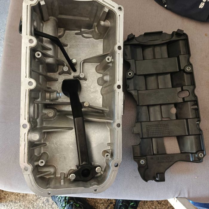 Serwis samochodów bus osobowe Śląsk Gliwice Oleje Płyny Klocki Tarcze