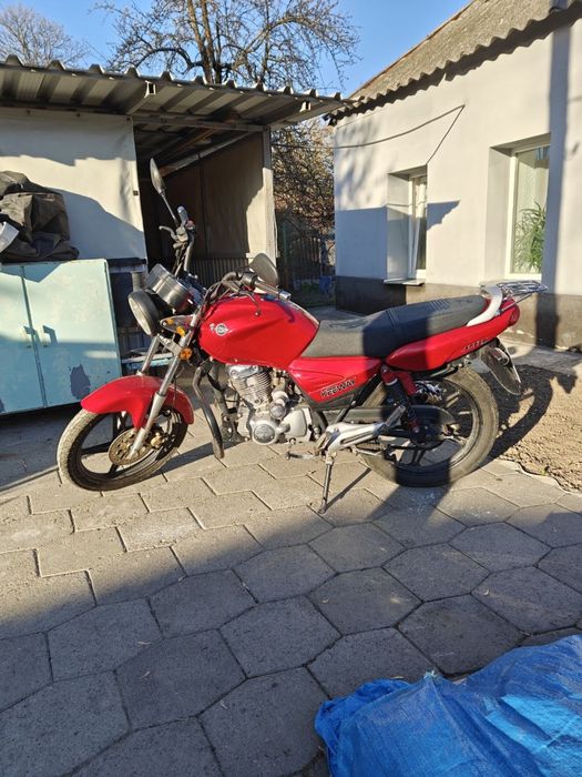 Продам мотоцикл KEEWAY 150 кубів