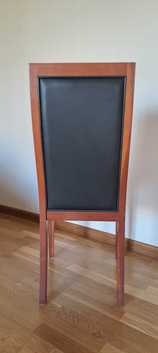 Conjunto de mesa de sala de jantar em cerejeira com 6 cadeiras