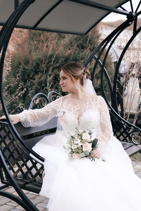 Весільна   сукня