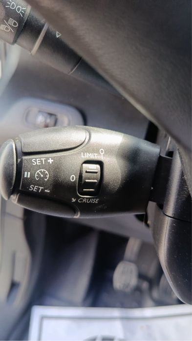 Citroen Berlingo 1.6hdi asphault