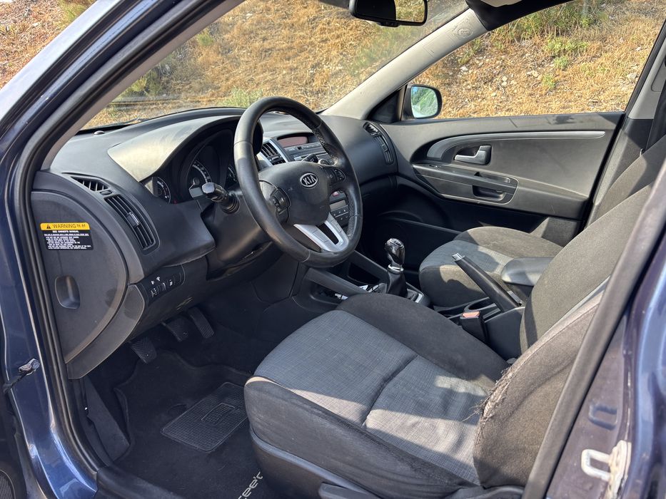 Kia ceed 1.4 economico 2010