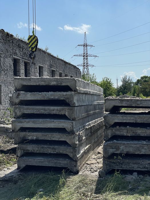 Продам плиту пустотку