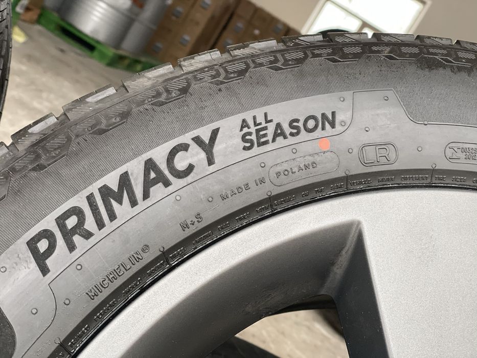 Шини Michelin primacy 255/60 R20