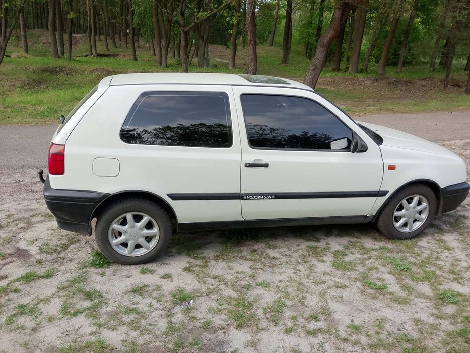Продам Volkswagen golf 3 1995р.