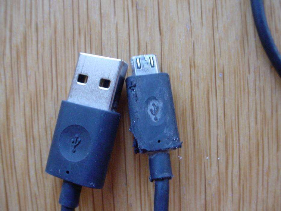 cabo usb para telemovel428220431792220162