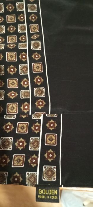 Продам мужський шарф плотний мягкий шелк,виробництво Корея