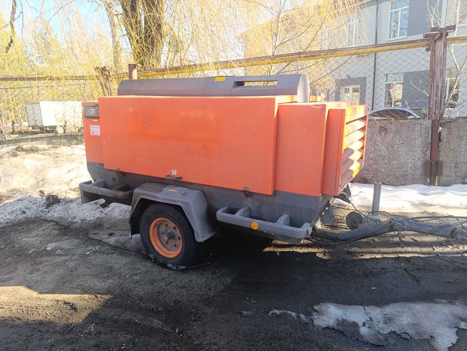 Компресор Atlas copco ХАНS 186