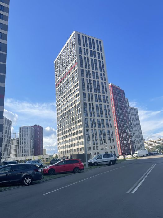 Продажа 3 комнатной квартиры ЖК Варшавский 3,3С1,дом 10.3,сдан.Подол