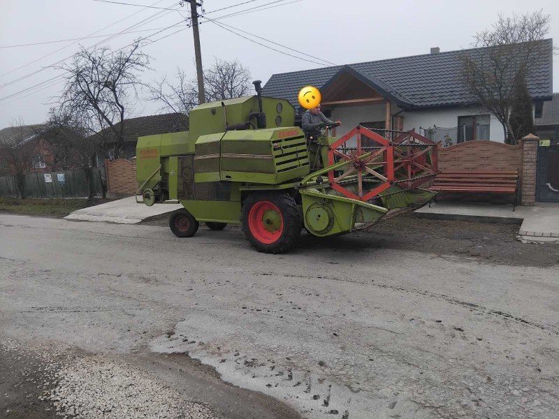 Продаю комбайн, купуйте