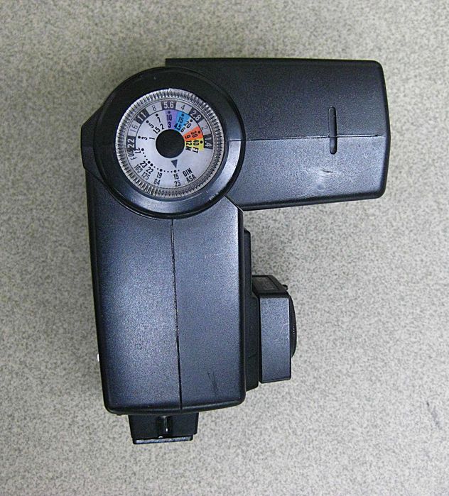 Vivitar Auto Thyristor 283 Variopower-Lampa błyskowa