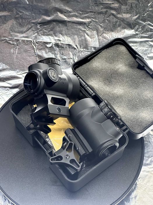 Прицел коллиматор Trijicon MRO