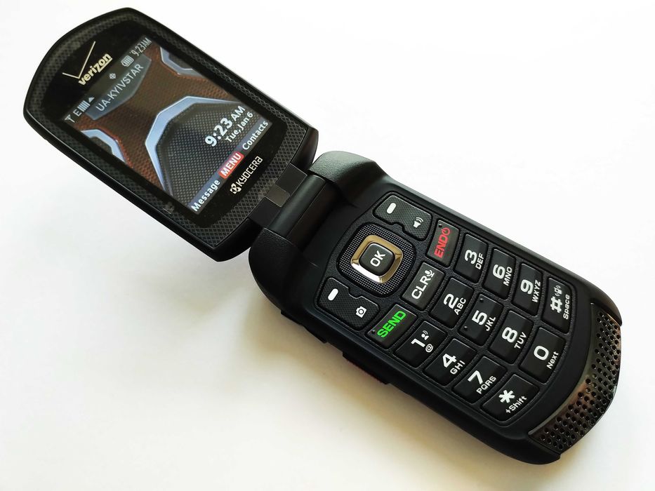 Kyocera DuraXV GSM/CDMA броньований, протиударний телефон!