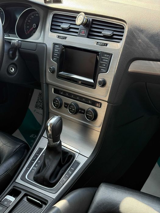 Продам Volkswagen Golf 2014 рік можлива розстрочка,кредит,обмін!