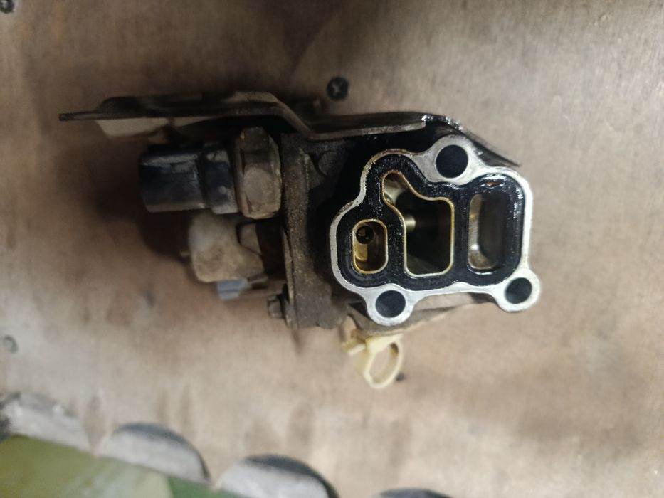 Клапан і-vtek  Vvti honda cr-v Клапан втек Хонда ср.в 2,4