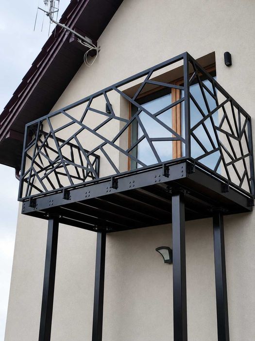 Tworzymy balustrady na wymiar | wewnętrzne, zewnętrzne, schodowe, francuskie i szklane | Montaż | Ocynk | Lakierowanie proszkowe