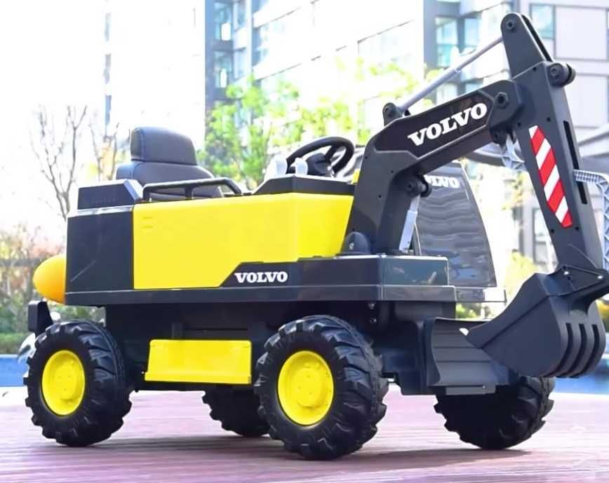 Koparka VOLVO 12V/14Ah, Sterowana Łyżka  + 2 baseniki + 150 piłek