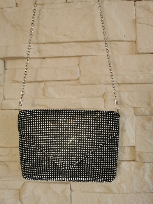 Torebka kopertówka z cyrkoniami