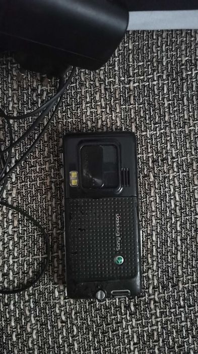 Sony Ericsson c702