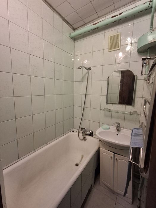 Продам 3х комнатную кв.Центр,Чугуев