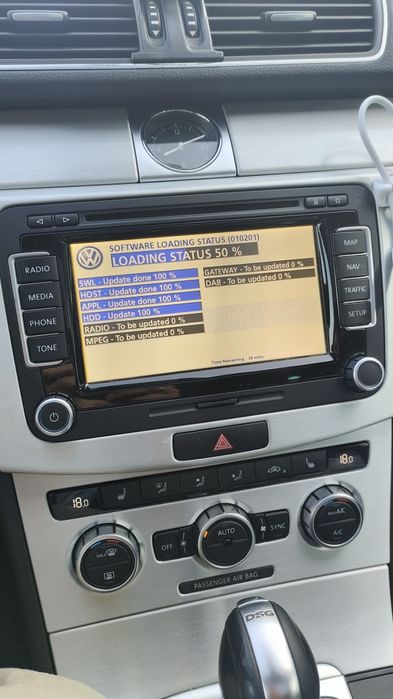 RNS-510 + moduł Bluetooth + kamera cofania High