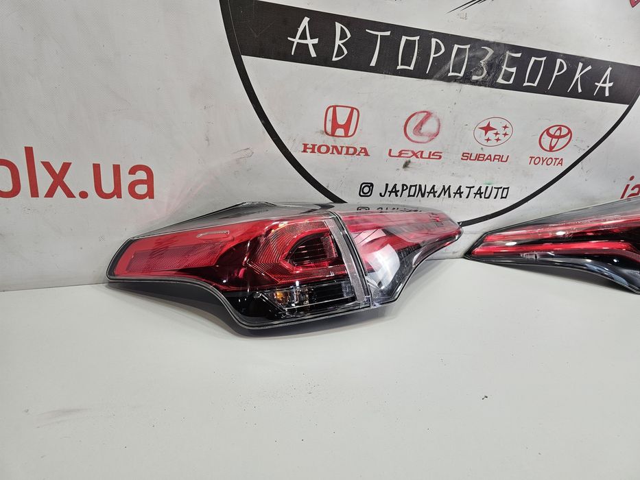 Ліхтарі фонарі задні комплект Toyota RAV 4 2015-2018 р.в. рестайлінг