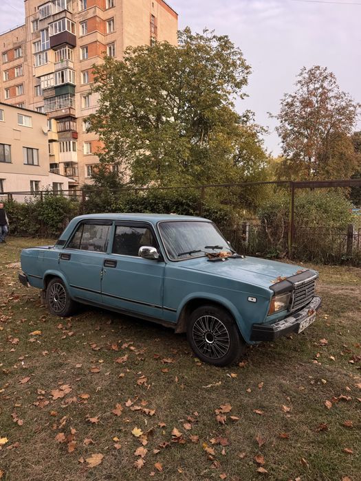 Продам Ваз 2107 Бензин