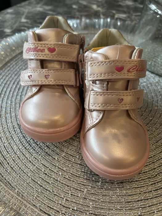 Półbuty dziewczęce botki