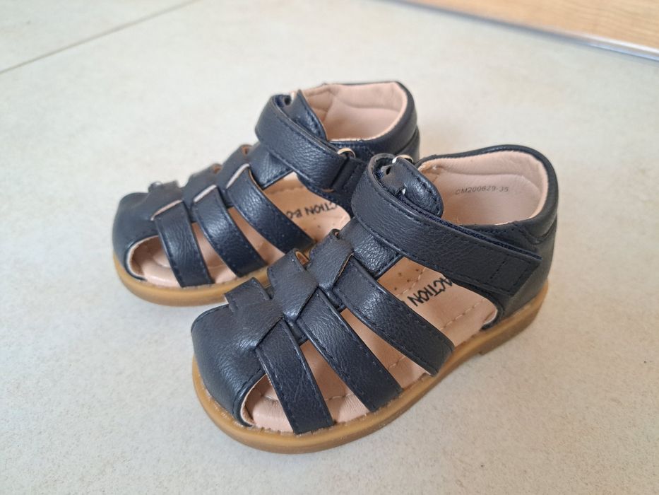 Buty sandały dziecięce r. 21