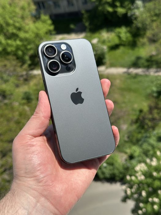 Продам IPhone 16 PRO 128 Neverlock