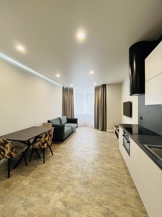 Стильна 2-кімнатна квартира 60 м² після ремонту, Печерськ вул. Андрія Верхогляда, 14А – pohled 6