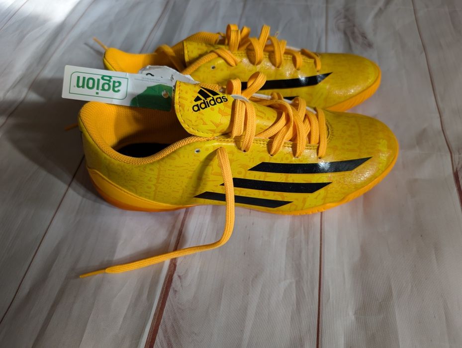 Футзалки бампи adidas f10 Messi нові 40