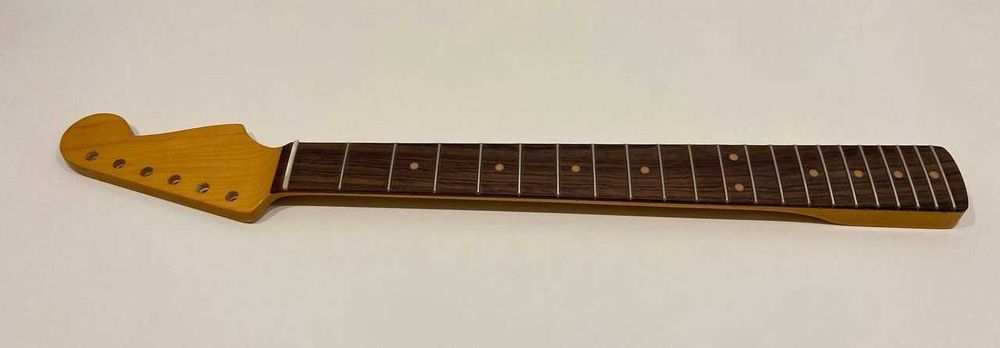Продам Fender American Original 60's Stratocaster (partcaster)